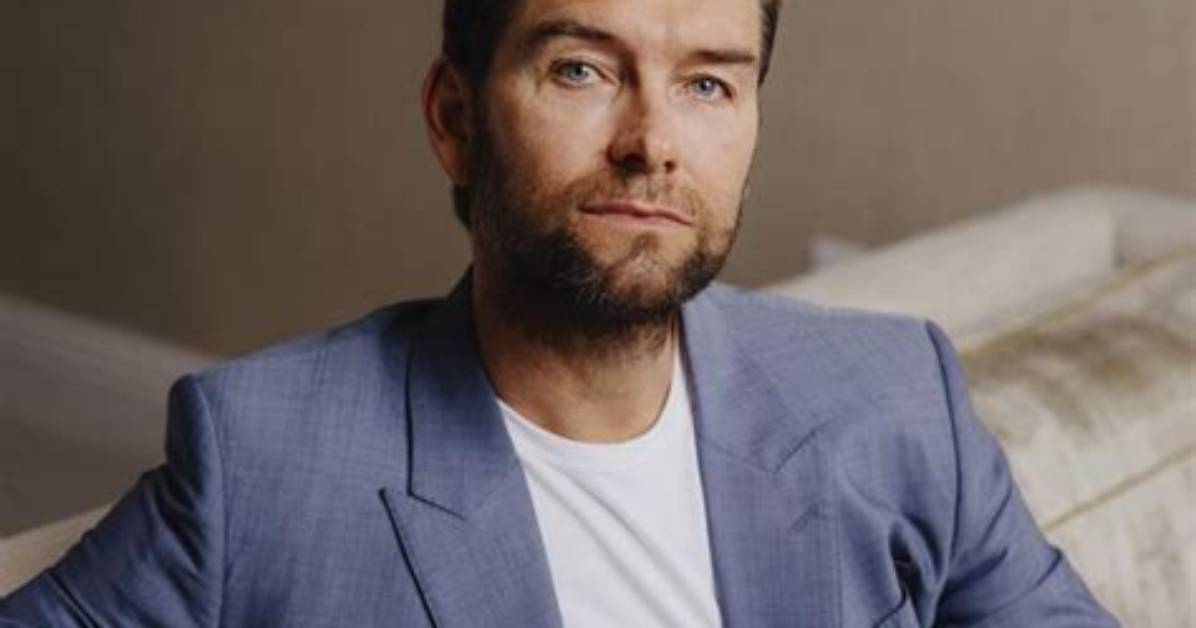Unraveling the Mystery: Does Antony Starr Smoke?