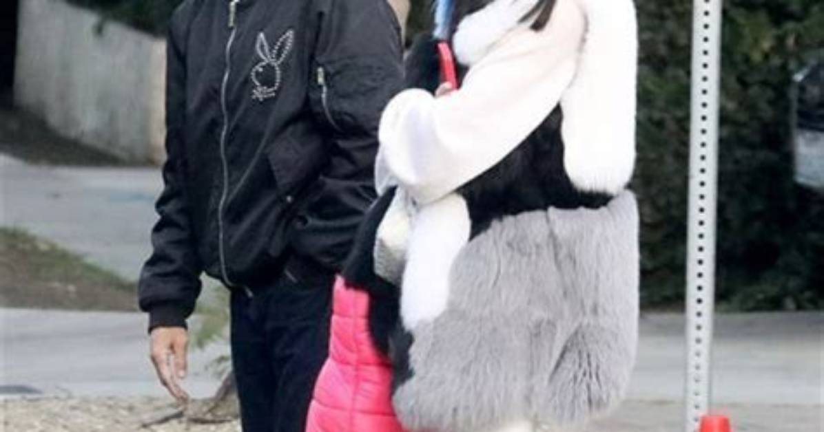Unraveling the Romantic Life of Anthony Kiedis: Who Is His Girlfriend?