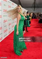 Unveil the Multifaceted World of Nicolette Shea: a Wiki Exploration