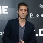 Unveiling David Muir's Height: Insights and Surprises Revealed