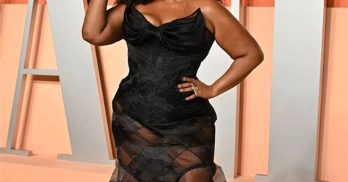 Unveiling Lizzo's Towering Presence: Height, Confidence, and Impact