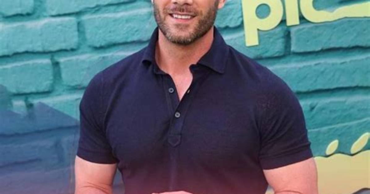 Unveiling Luke Macfarlane's Height: Discoveries and Insights
