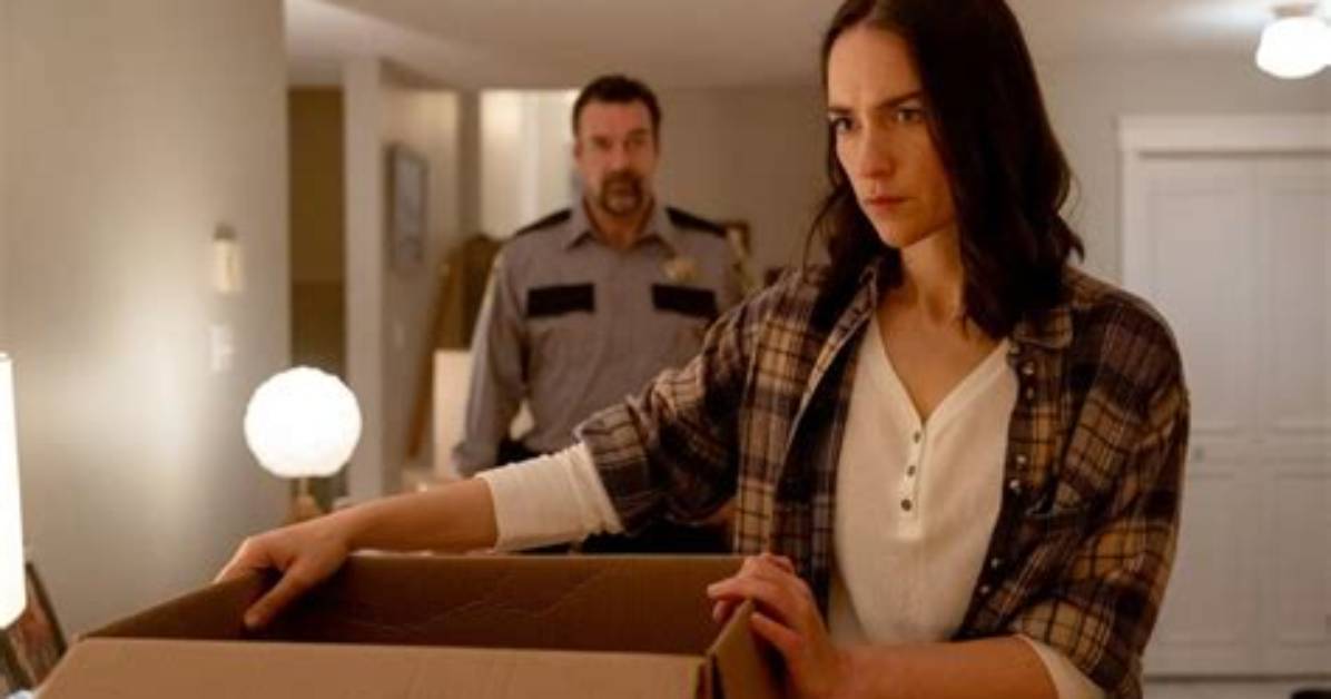 Unveiling Melanie Scrofano's Enduring Relationship: Secrets and Inspiration
