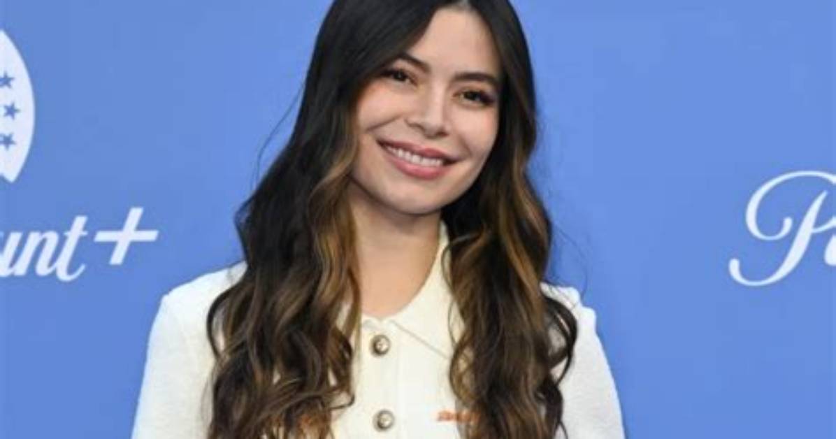 Unveiling Miranda Cosgrove's Height: Insights and Surprises