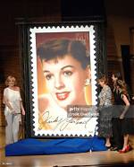 Unveiling the Age of Judy Garland When She Welcomed Liza Minnelli