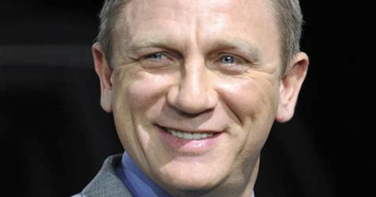 Unveiling the Charismatic Journey of Daniel Craig