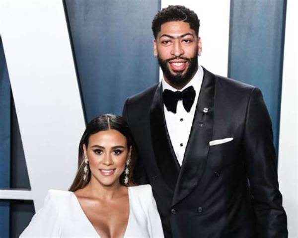 Unveiling the Enigma: Anthony Davis' Girlfriend