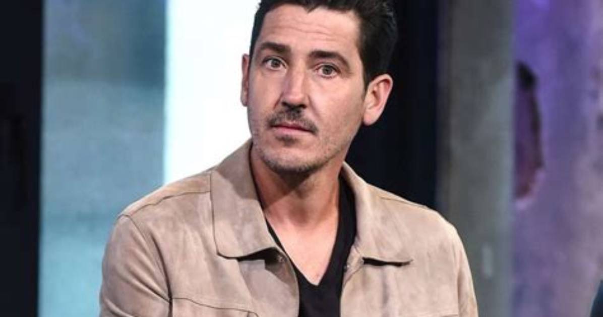 Unveiling the Financial Success of Jonathan Knight: a Deep Dive into His Net Worth