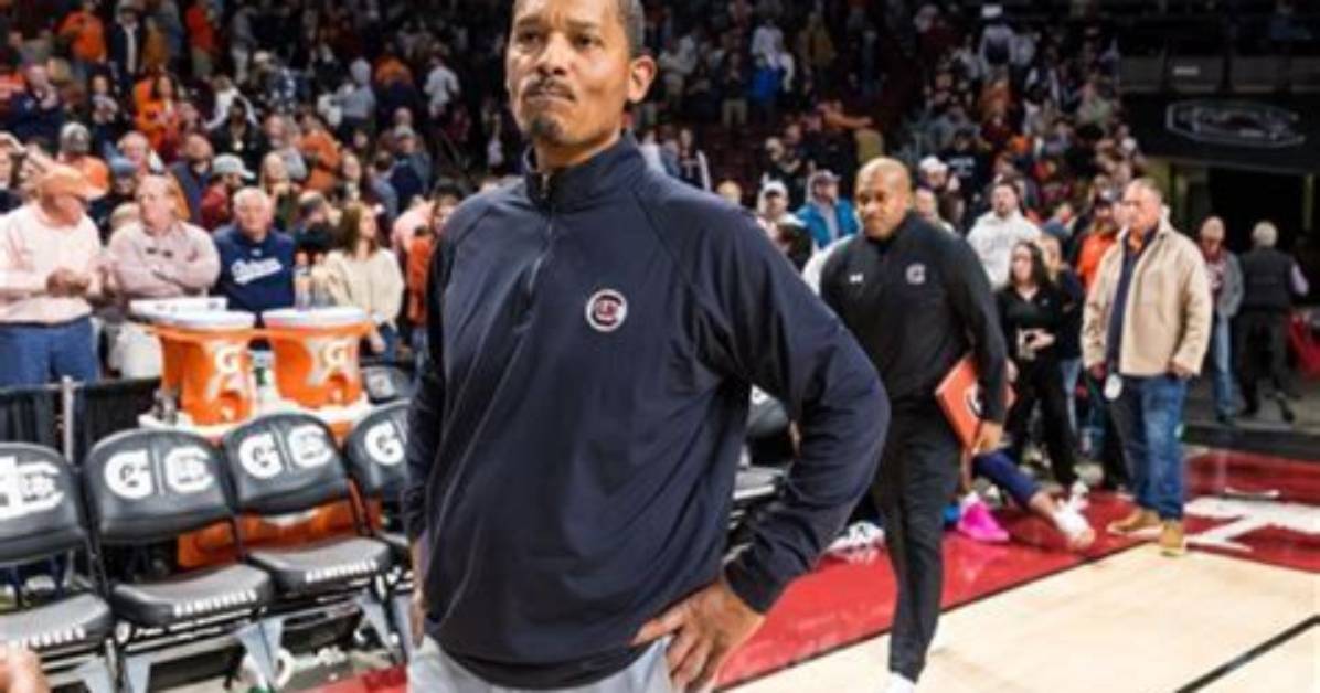 Unveiling the Journey of Coach Lamont Paris: a Beacon of Inspiration