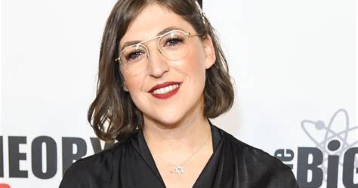Unveiling the Life of Mayim Bialik's Brother: a Family Connection