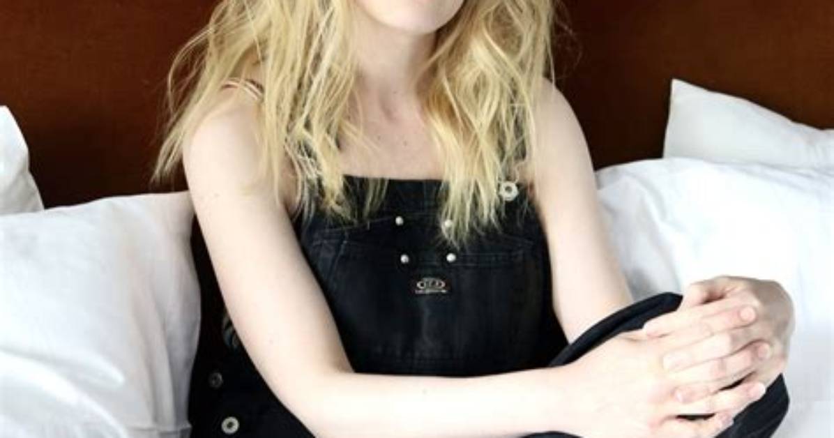 Unveiling the Love Life of Gillian Jacobs: Who Is Her Boyfriend?