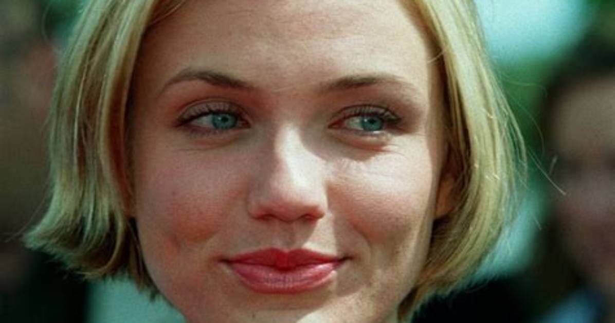Unveiling the Transformation: Short Hair Cameron Diaz