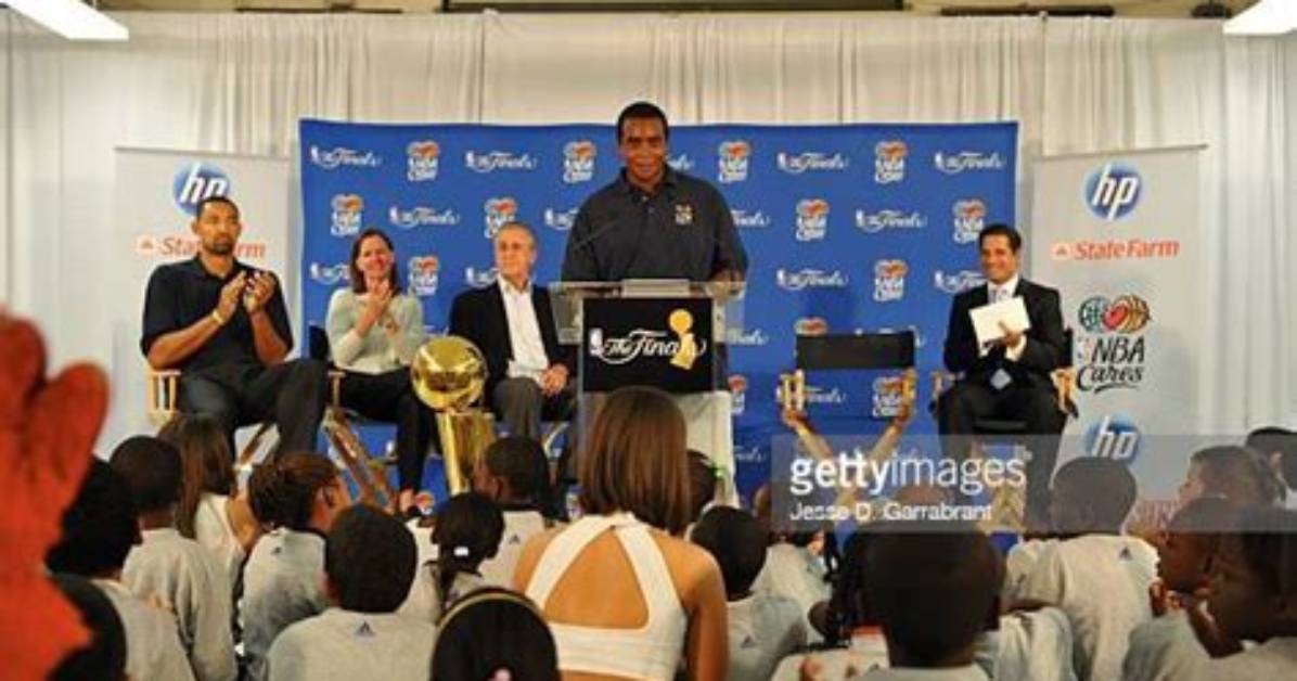Unveiling the World of Nba Play by Play Announcers