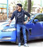 Vijay Yesudas Height, Weight, Net Worth, Age, Birthday, Wikipedia, Who, Instagram, Biography