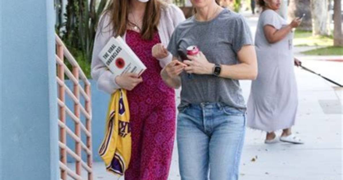 Violet Affleck's College Journey: a Look into Her Choices