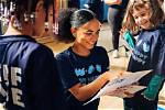 ‘Walking Dead’ ‘S Lauren Ridloff Shares Her Frustrations as a Deaf Runner Training for the Nyc Marathon