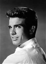Warren Beatty's Enduring Youth: a Timeless Hollywood Icon