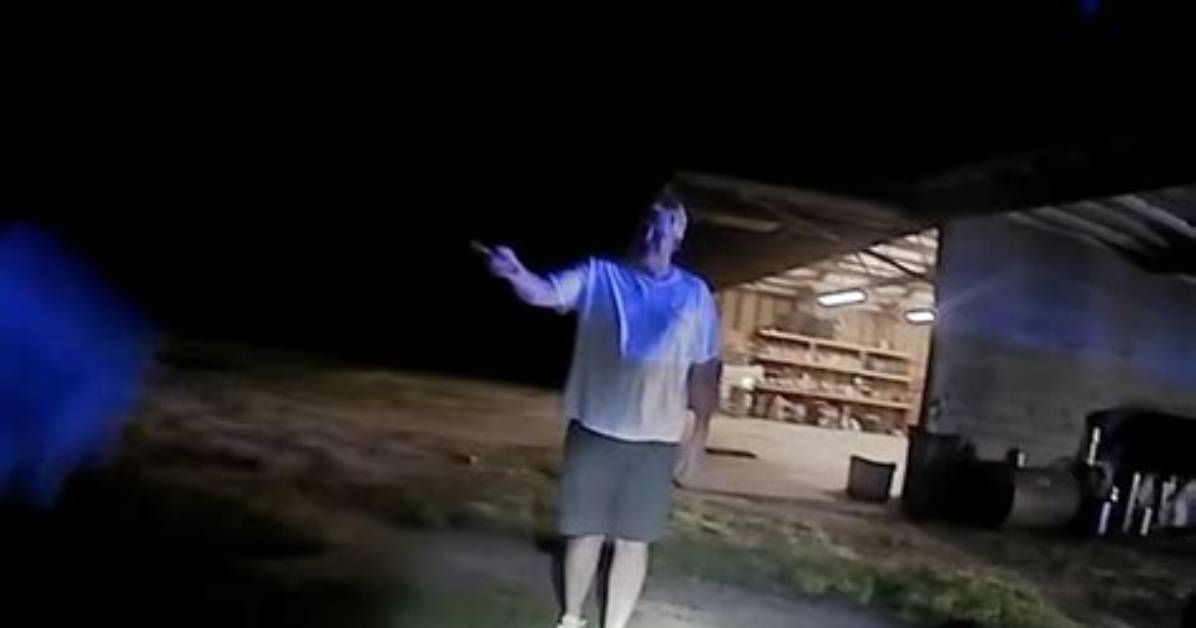 Watch: Bodycam Footage Shows Alex Murdaugh Sobbing Next to Wife and Son’s Dead Bodies