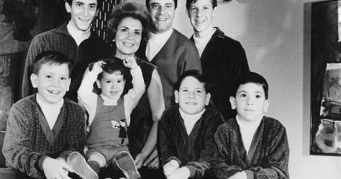 Where Are Jerry Lewis Sons Today? Why Did He Disown Them?