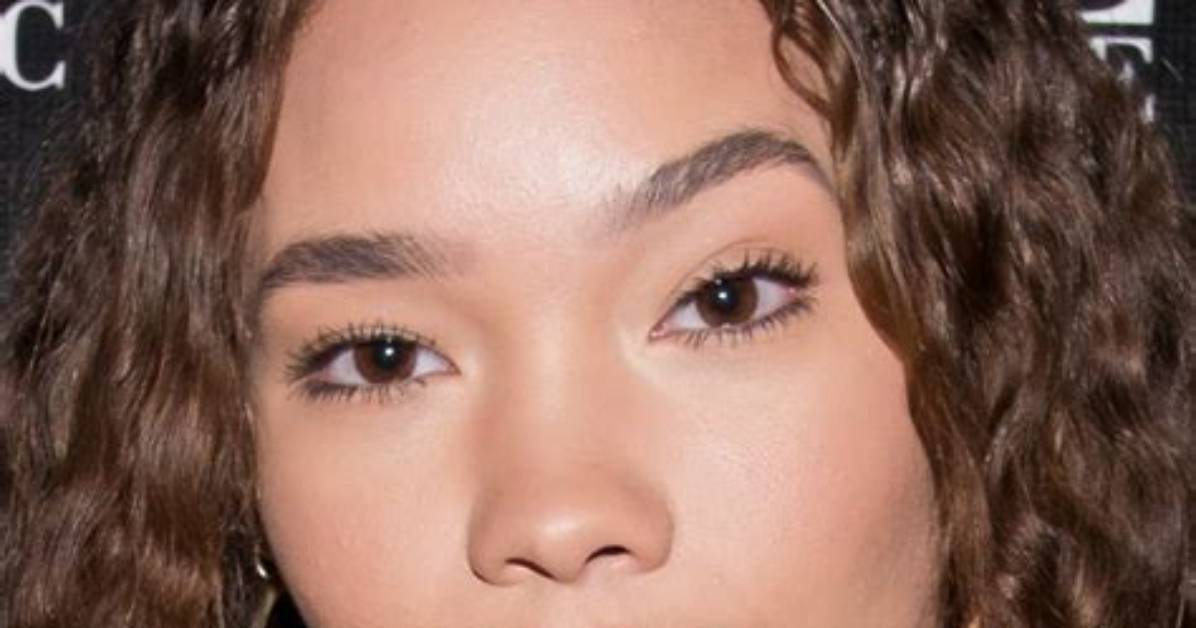 Who Is Ashley Moore? Model and Actress Spotted Kissing Jeremy Allen White
