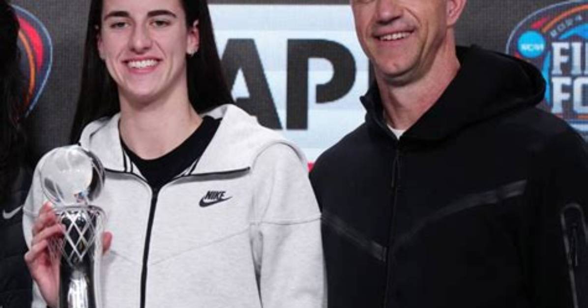 Why Do Caitlyn Clark's Parents Avoid Sitting Together? Unraveling the Mystery