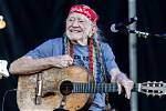 Willie Nelson's Staggering Earnings: Uncovering His Net Worth